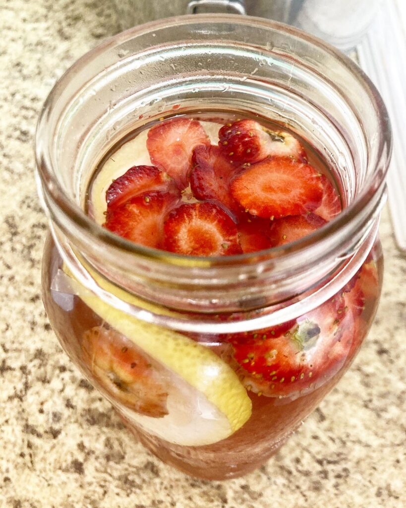 Strawberry Lemon Infused Water Strawberry Lemon Infused Water
