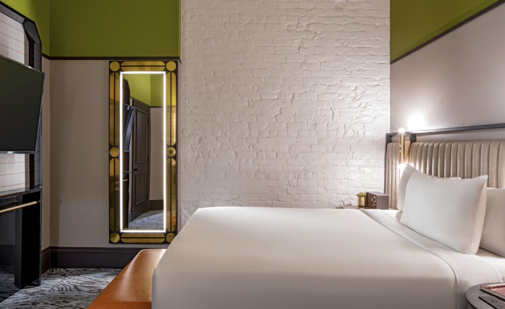 Bridal Buzz: Hotel Renovation and Trunk Shows - Vimarsana News