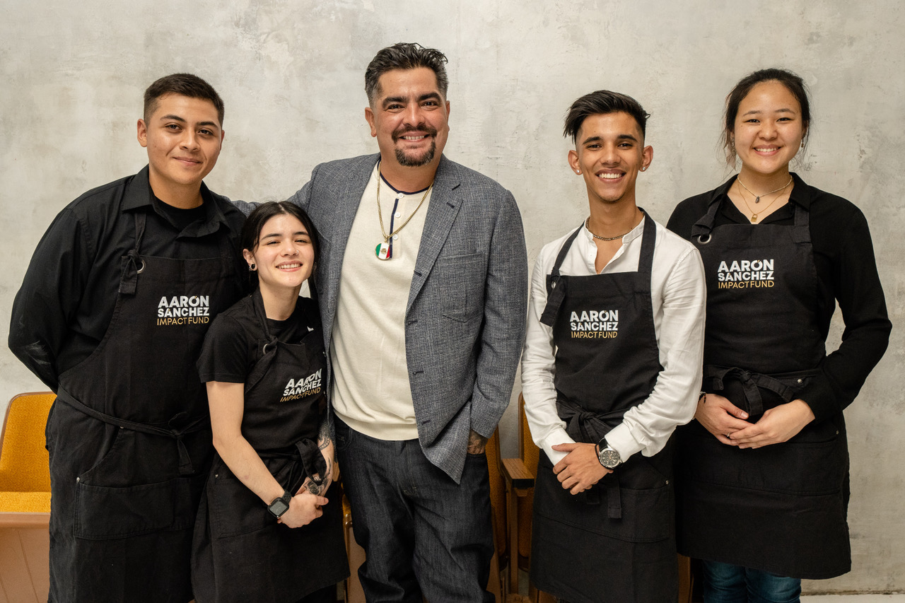 Aarón Sánchez Impact Fund to Bring Latino Youth to New Orleans for Culinary Education - Vimarsana News